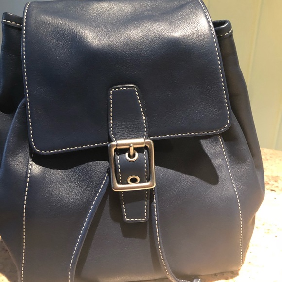 Coach - Authentic NWT Coach Leather backpack - Picture 6 of 8